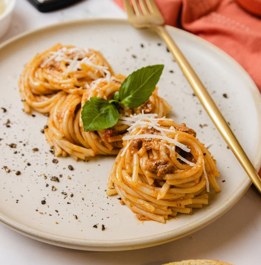 Receta Italiana: Spaguetti con Ragú