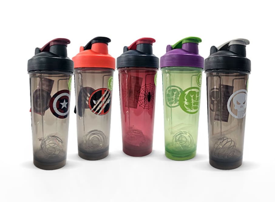 BOTELLA SHAKER 700ML LICENCIAS VARIAS (CJA X 18 UND)