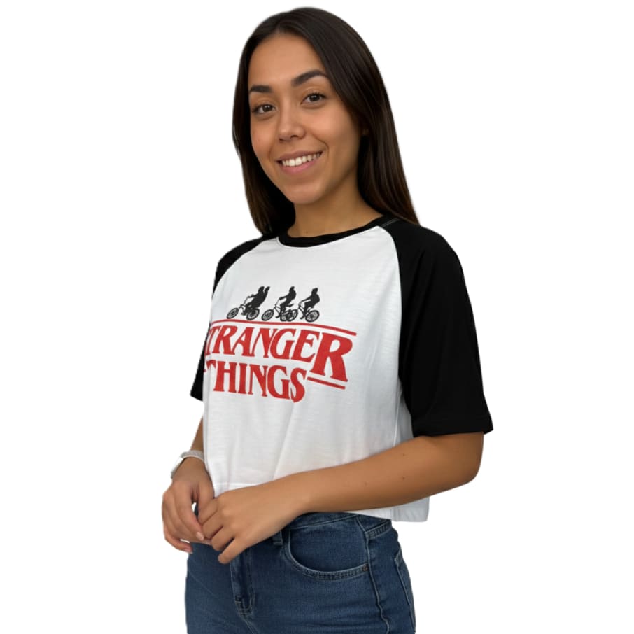 POLO CROP MUJER STRANGER THINGS BLANCO ALGODÓN