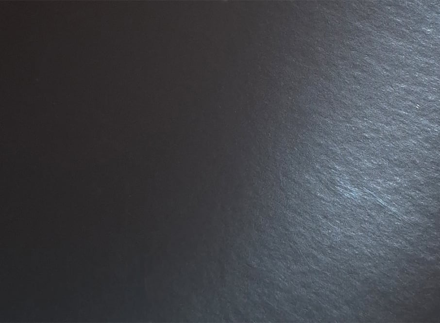 PAQ. 25H 230GSM ESPEJO NEGRO MEDIO PLIEGO