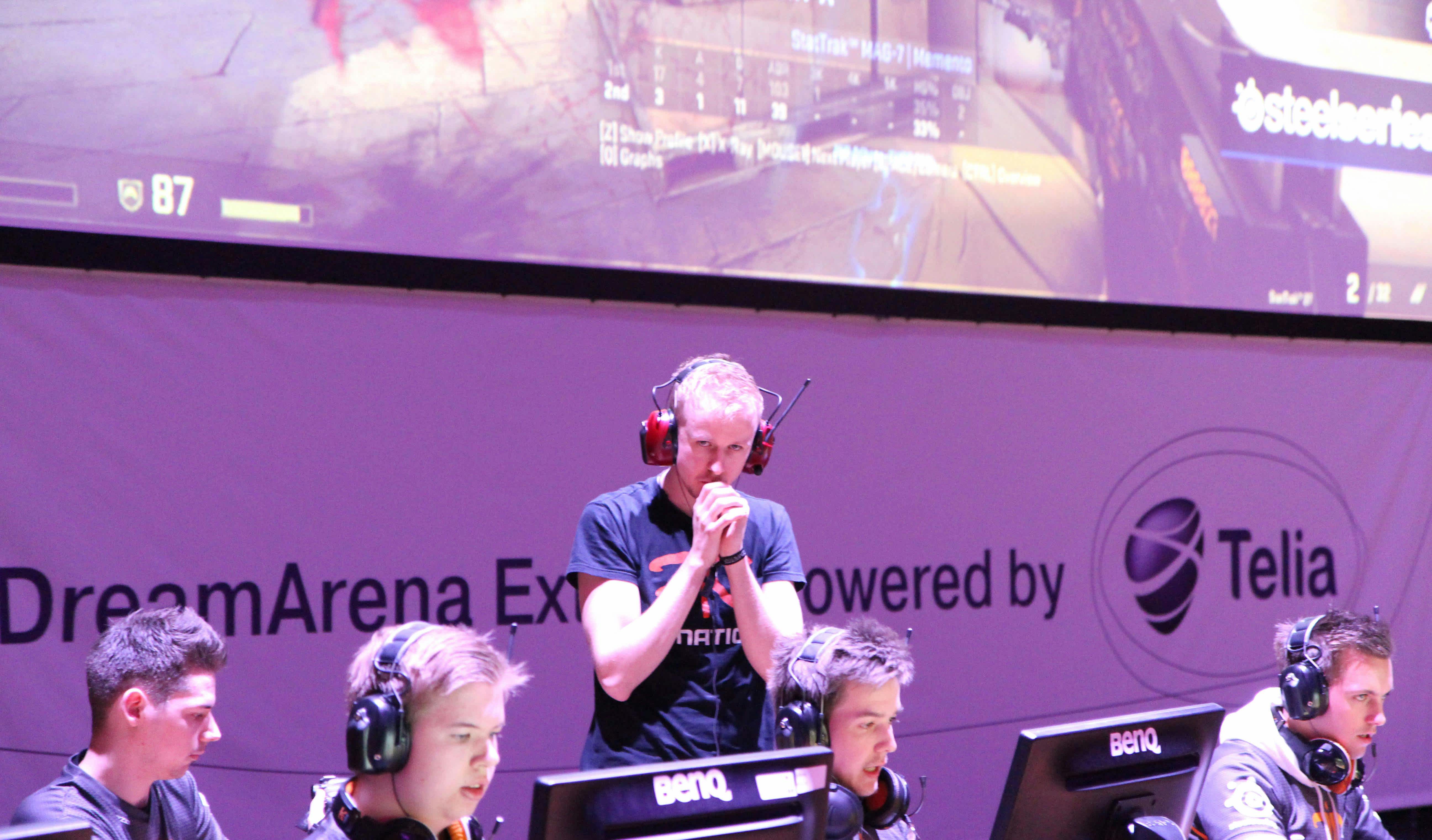 first csgo major