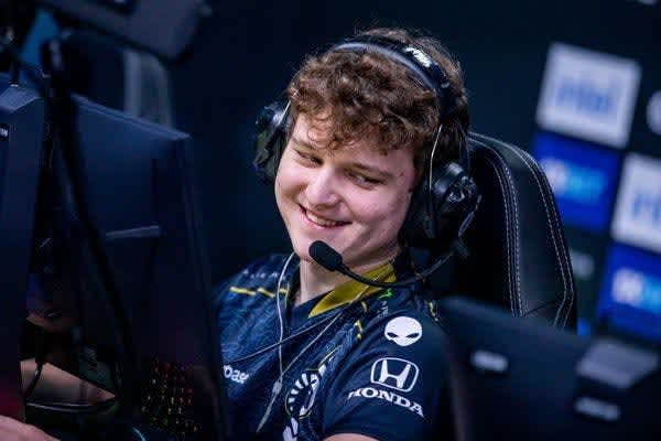 IEM Cologne: YEKINDAR