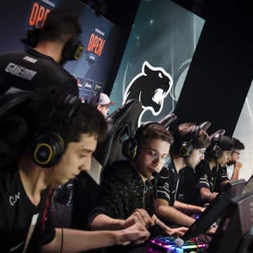 FURIA enfrenta Evil Geniuses pela cs_summit 6 NA