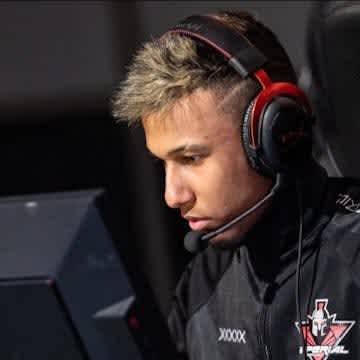 CLUTCH Season 3 começa com vitórias da W7M, Bravos, Red Canids, DETONA e E-Galo