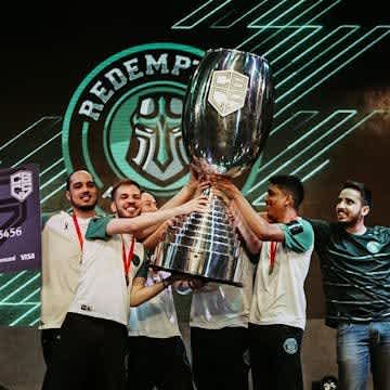 Redemption e Isurus garantem vaga no LAN Qualifier do FLASHPOINT