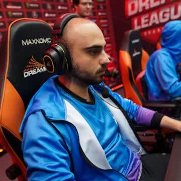 Dota 2 Kuroky Forbes