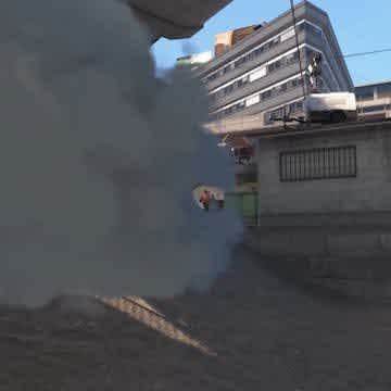 Counter-Strike 2 smoke grenades