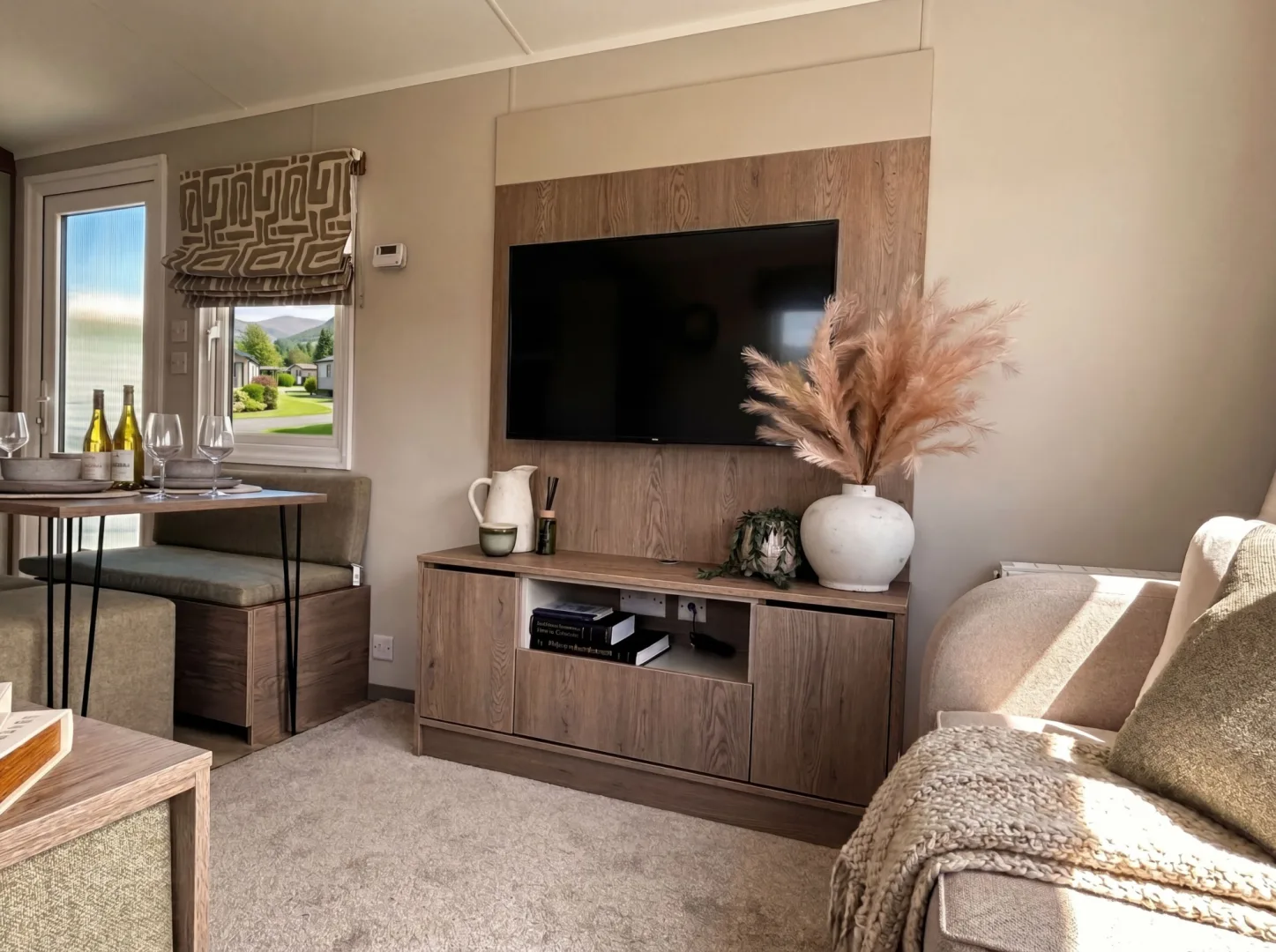 VERVE - LOUNGE 2.jpg