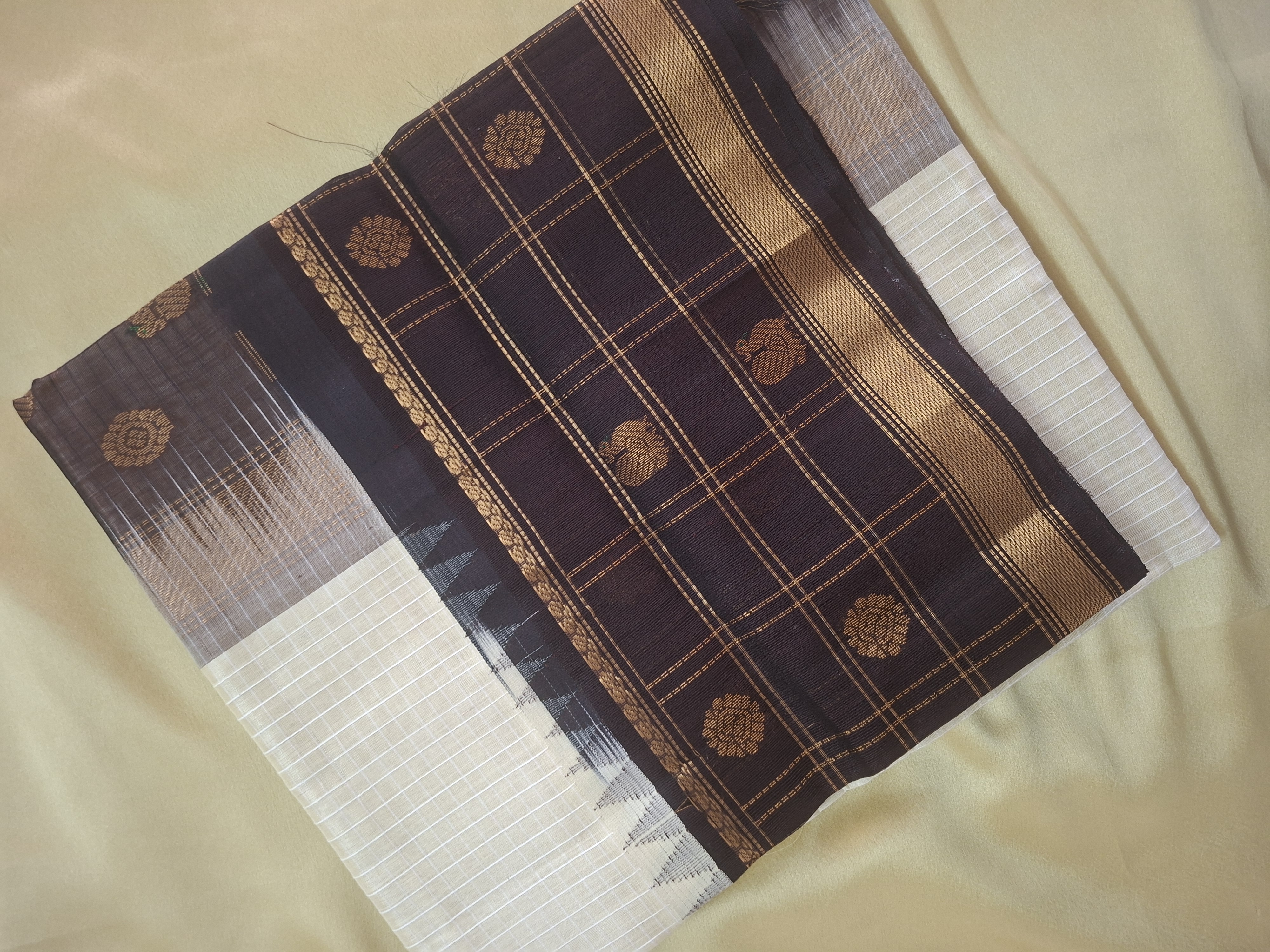 Enchanting Weave Saree