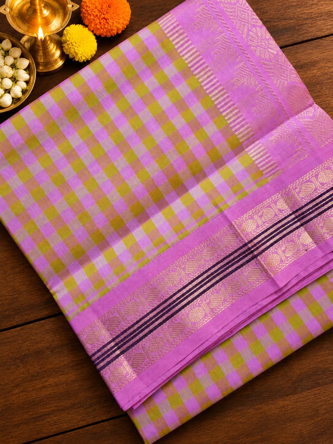 Pure Silk Cotton Handloom saree with Rich Korvai Border