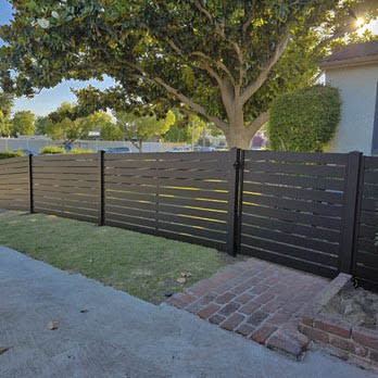 Aluminum fence by LA Fence Craft