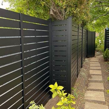 Aluminum fence by LA Fence Craft