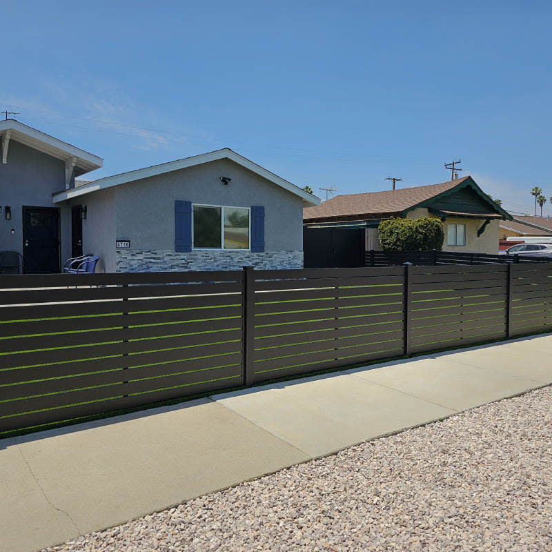 Aluminum fence by LA Fence Craft