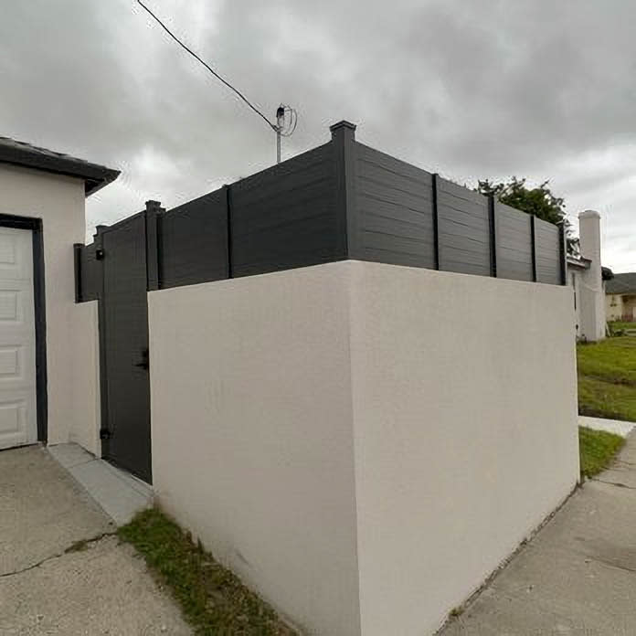 Aluminum fence by LA Fence Craft