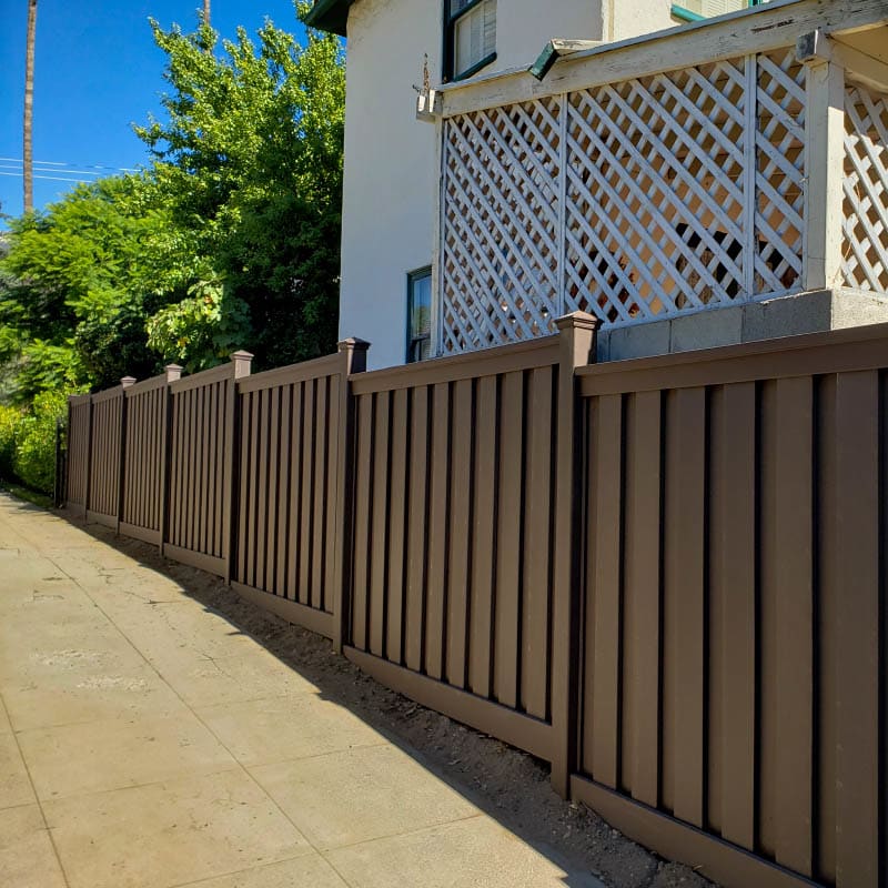 Composite fence by LA Fence Craft