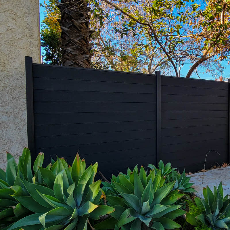 Composite fence by LA Fence Craft