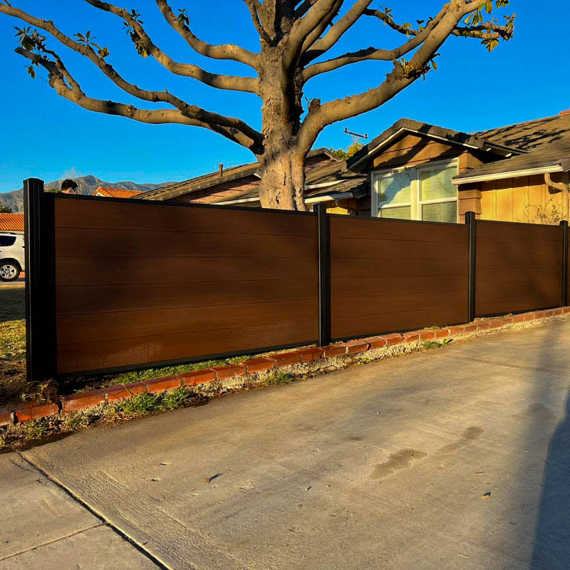 Composite fence by LA Fence Craft
