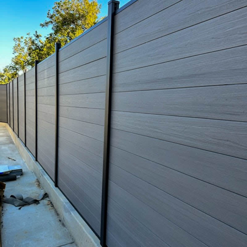 Composite fence by LA Fence Craft