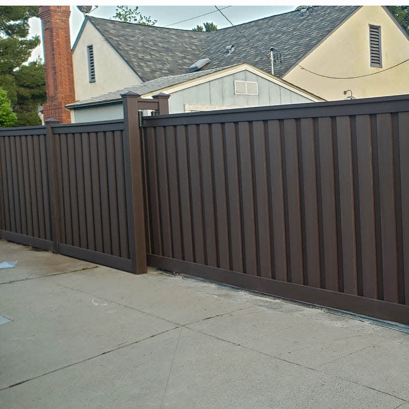 Composite fence by LA Fence Craft
