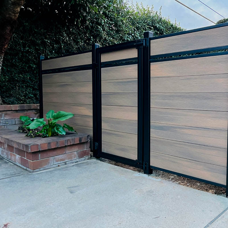 Composite fence by LA Fence Craft