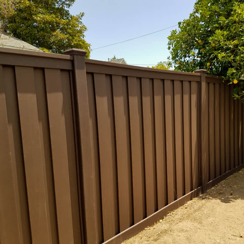 Composite fence by LA Fence Craft