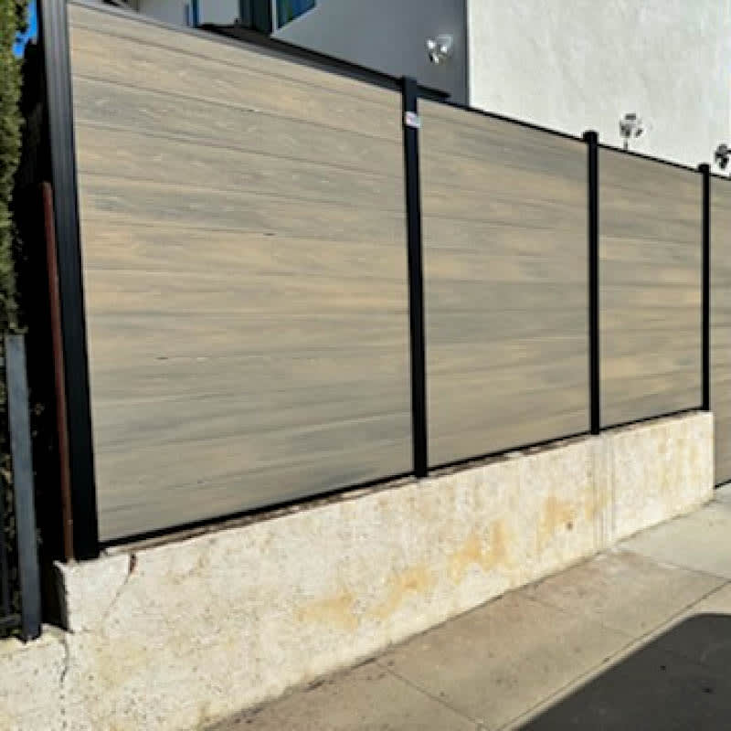 Composite fence by LA Fence Craft