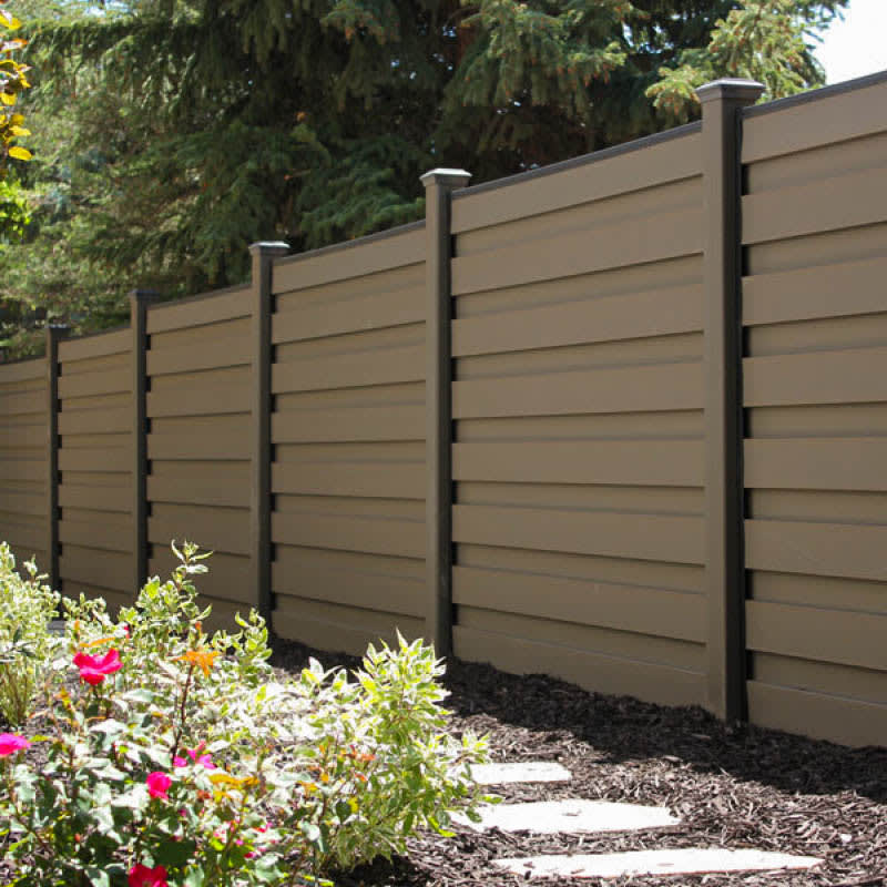 Composite fence by LA Fence Craft