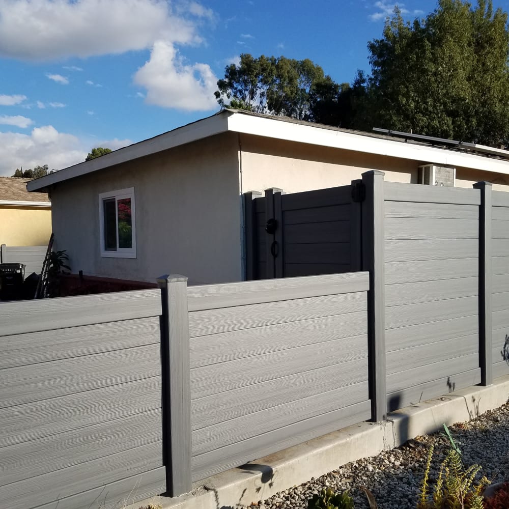 Vinyl fence by LA Fence Craft
