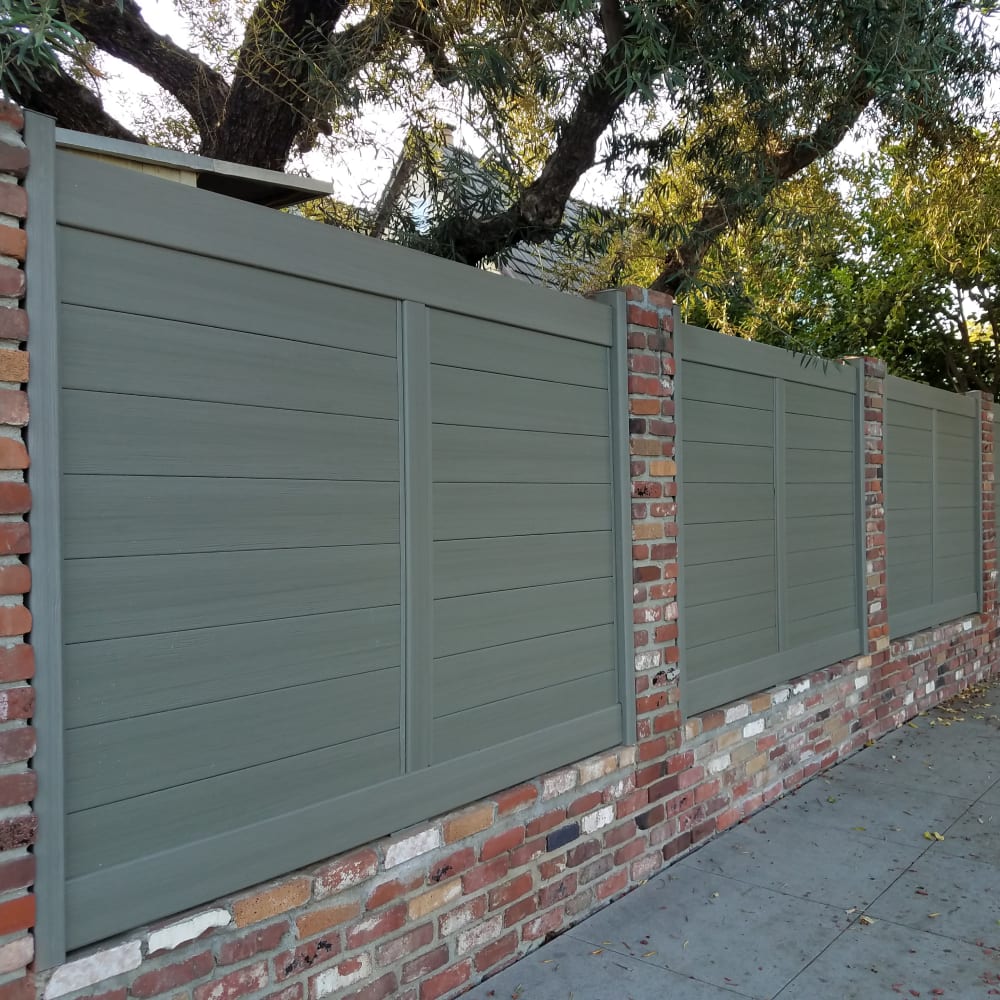 Vinyl fence by LA Fence Craft