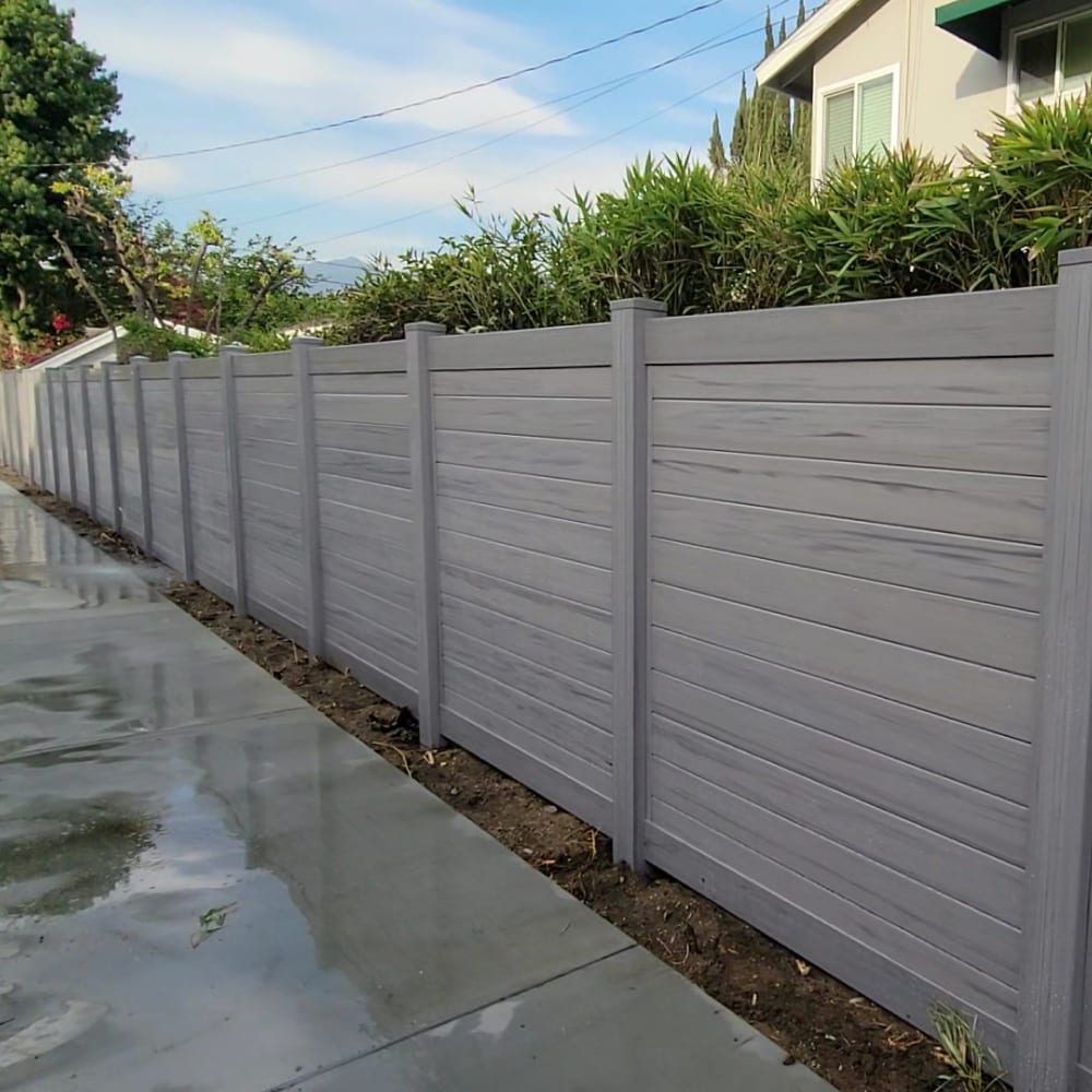 Vinyl fence by LA Fence Craft