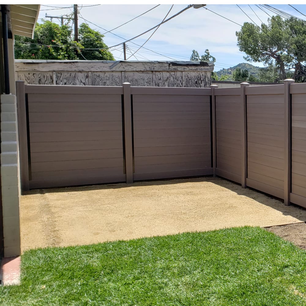 Vinyl fence by LA Fence Craft