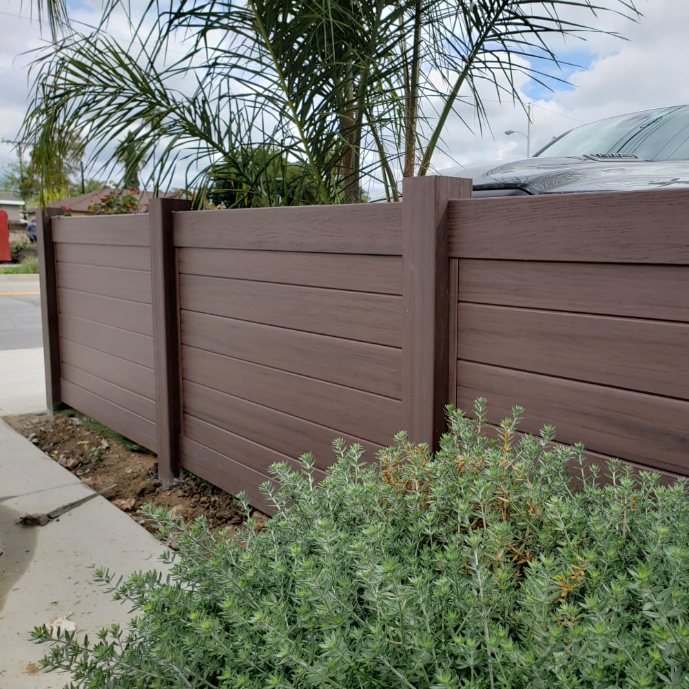 Vinyl fence by LA Fence Craft