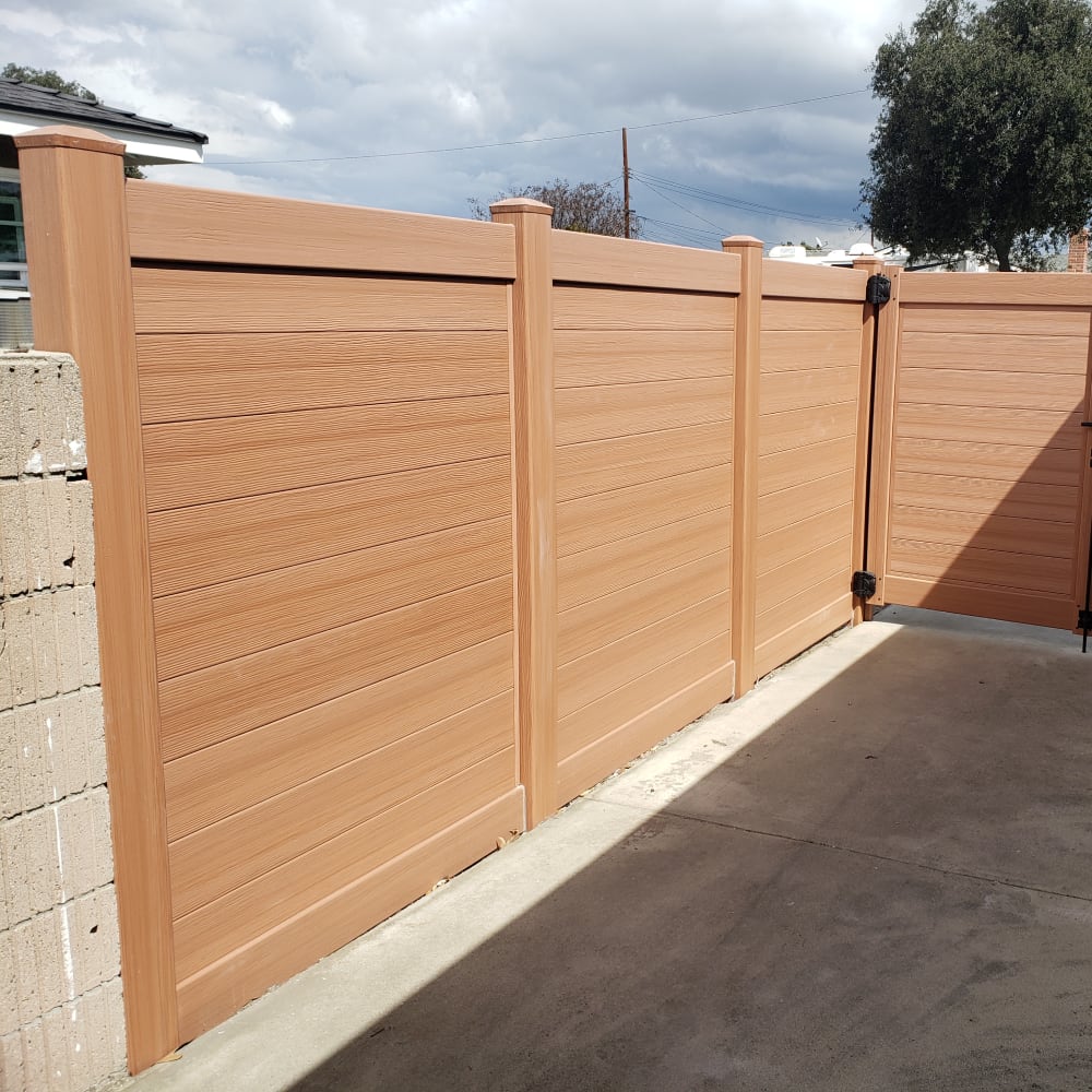 Vinyl fence by LA Fence Craft
