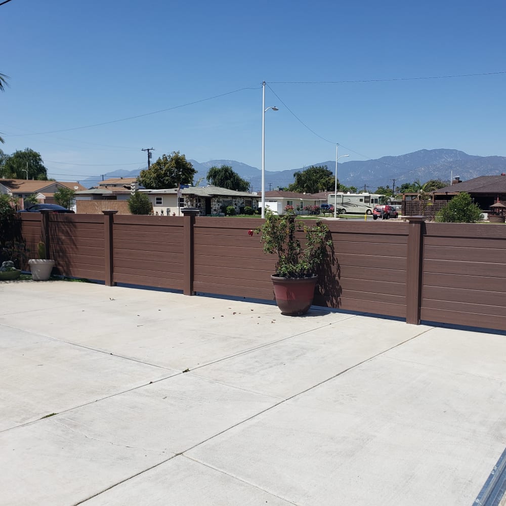 Vinyl fence by LA Fence Craft