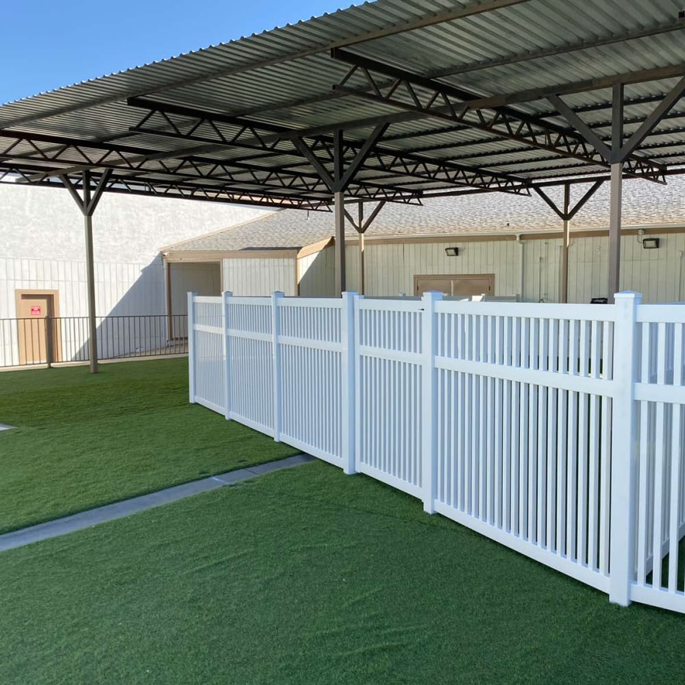 Vinyl fence by LA Fence Craft