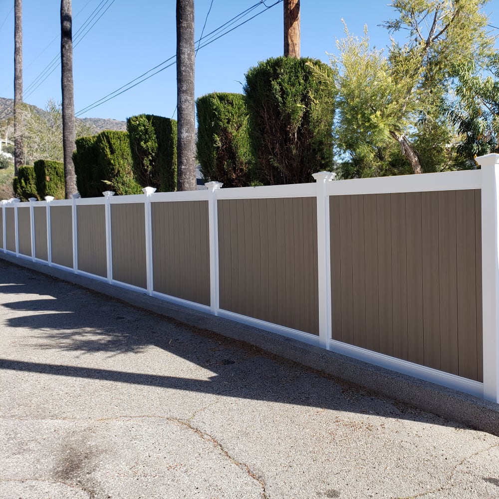 Vinyl fence by LA Fence Craft