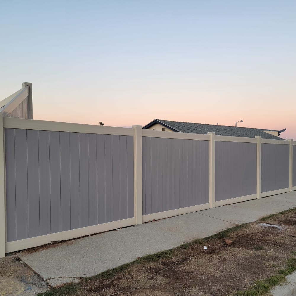 Vinyl fence by LA Fence Craft