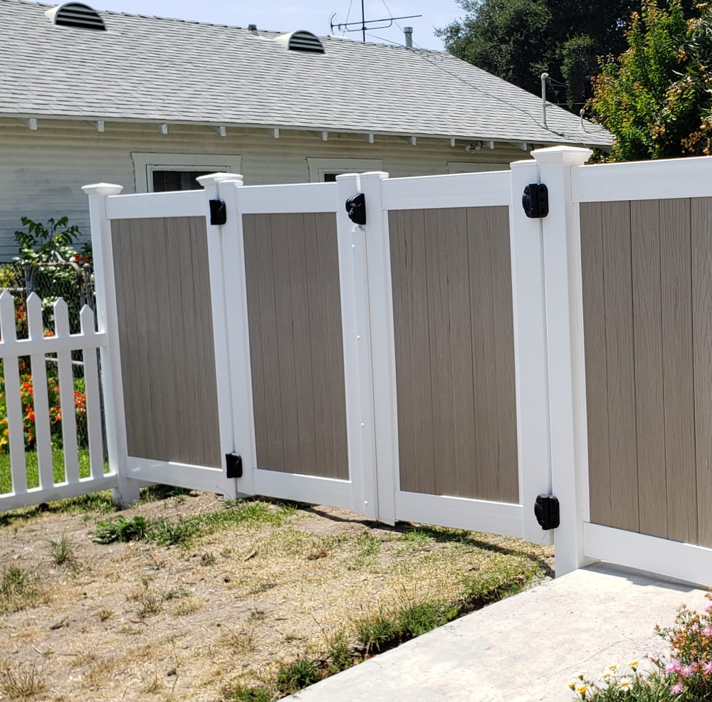 Vinyl fence by LA Fence Craft