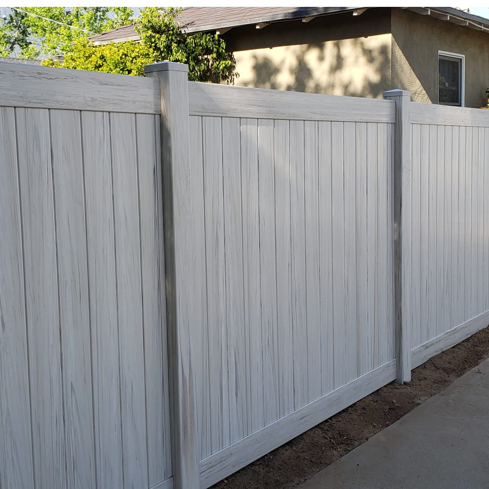 Vinyl fence by LA Fence Craft