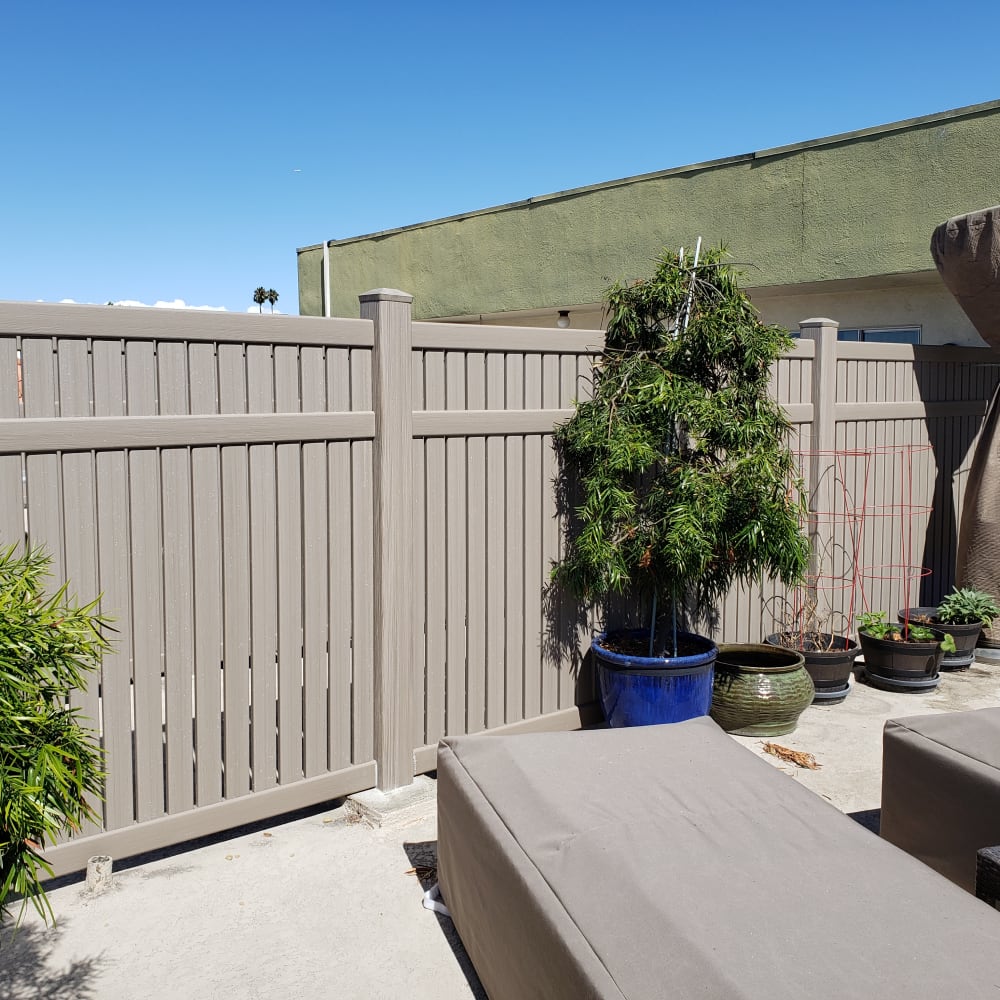 Vinyl fence by LA Fence Craft