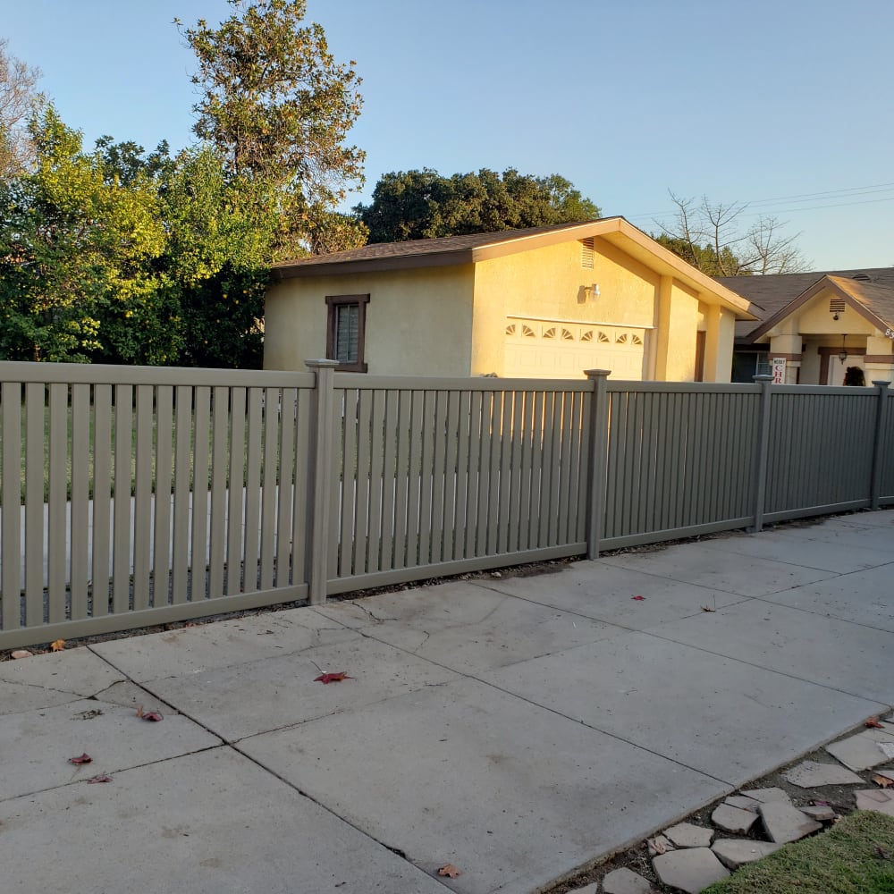 Vinyl fence by LA Fence Craft