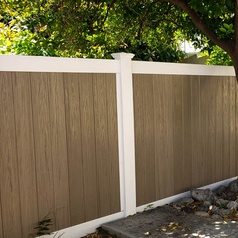 Vinyl fence by LA Fence Craft