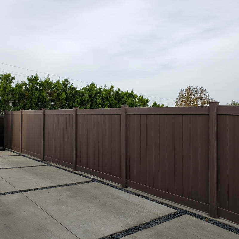 Vinyl fence by LA Fence Craft