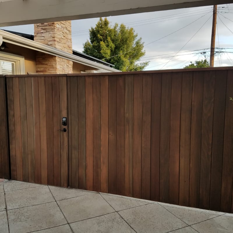Wood fence by LA Fence Craft