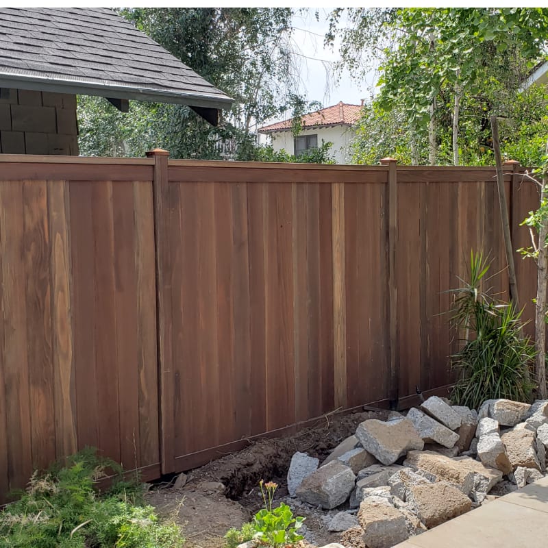 Redwood privacy fence enclosing a Los Angeles back yard