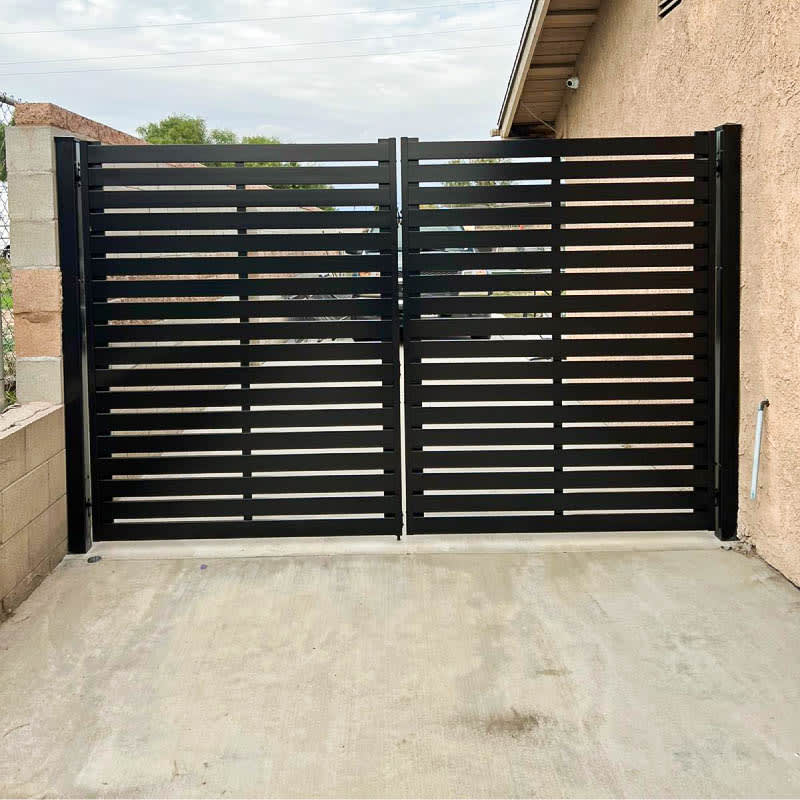 Aluminum gate by LA Fence Craft
