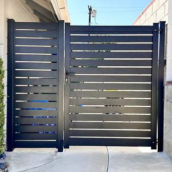 Aluminum gate by LA Fence Craft