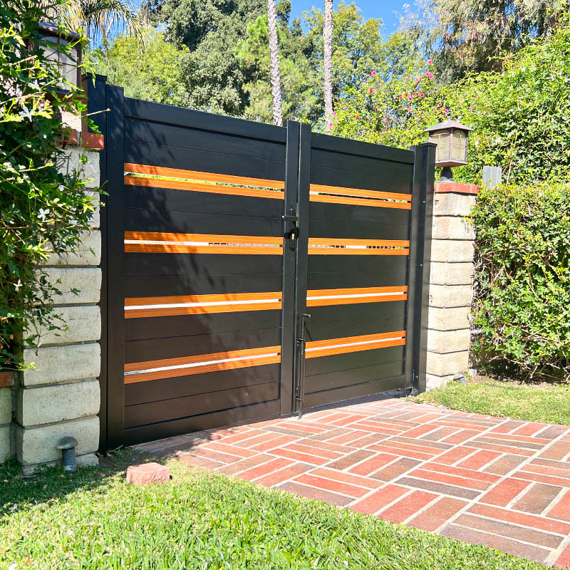 Powder-coated aluminum driveway gate