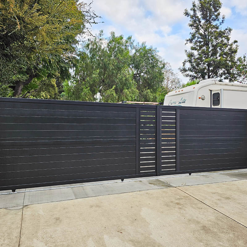 Aluminum gate by LA Fence Craft