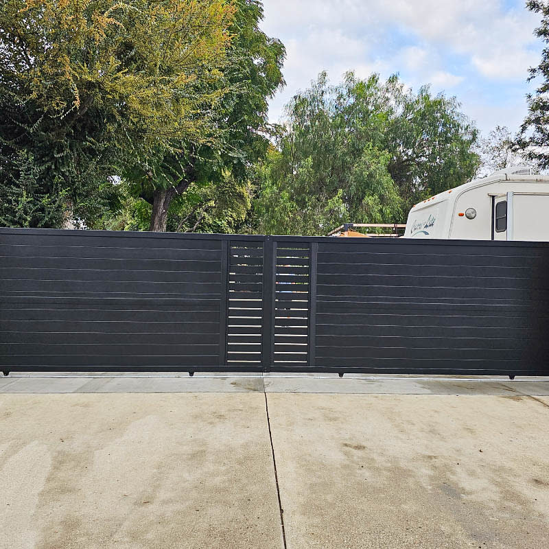 Aluminum gate by LA Fence Craft